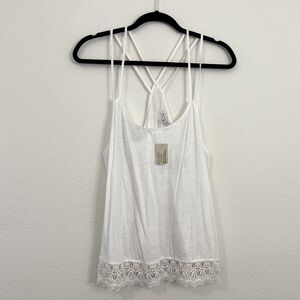 𝑨𝒎𝒆𝒓𝒊𝒄𝒂𝒏 𝑬𝒂𝒈𝒍𝒆 tank top L/ large